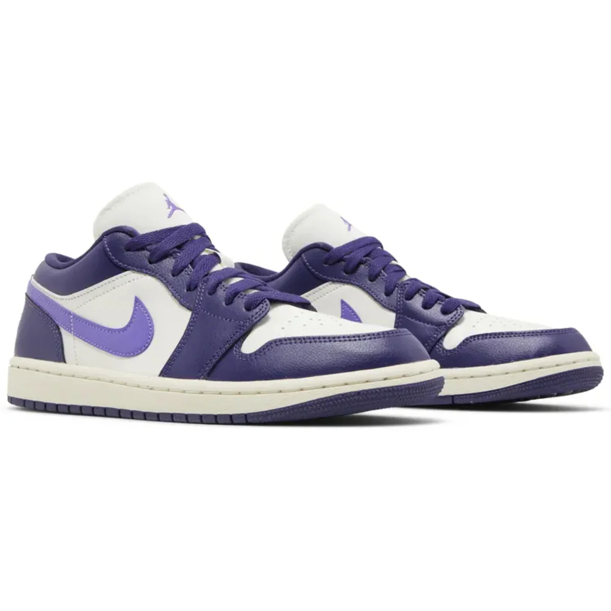 Air Jordan 1 Low Sky J Purple (W) - Image 3