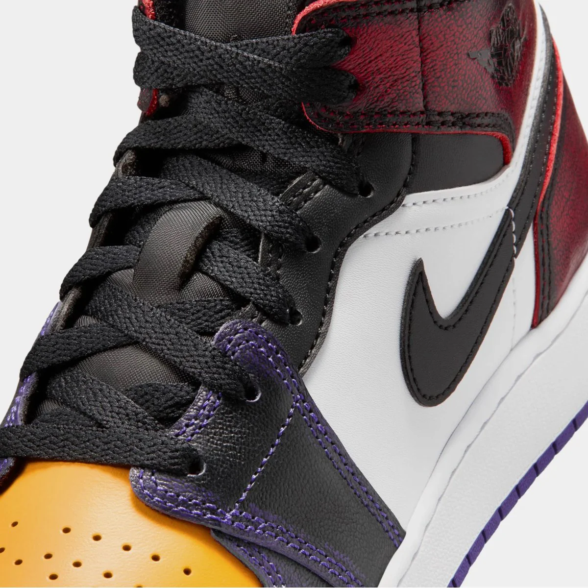 Jordan 1 Mid SE LA to Chicago (GS) - Image 5