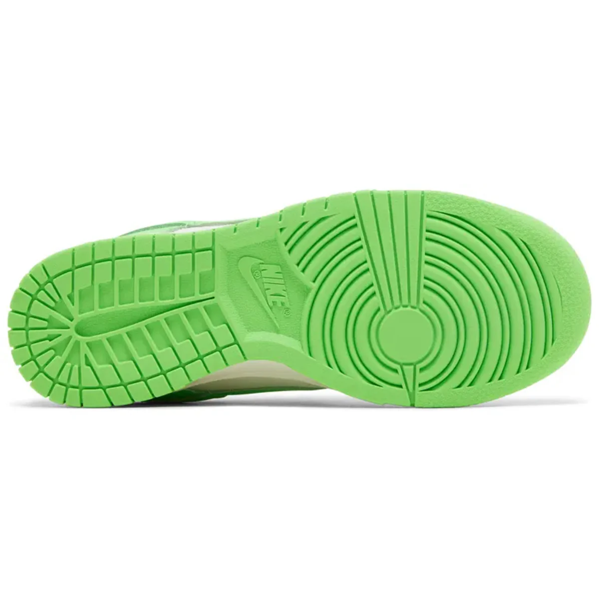 Nike Dunk Low Green Strike (W) - Image 5
