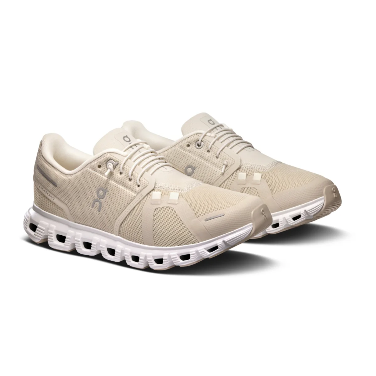 On Running Cloud 6 Pearl White (W) - Image 3